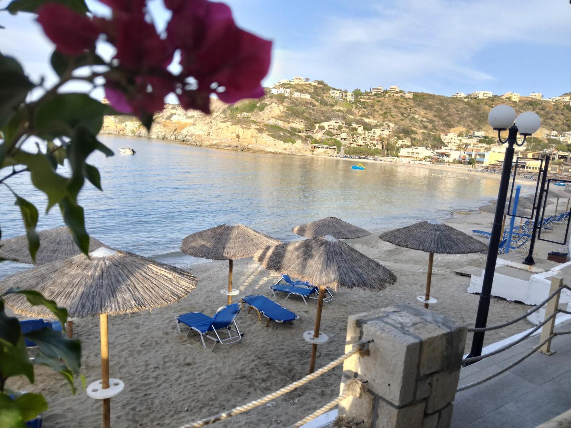 Anatoli Lygaria Apartments On The Beach Лигарья Экстерьер фото